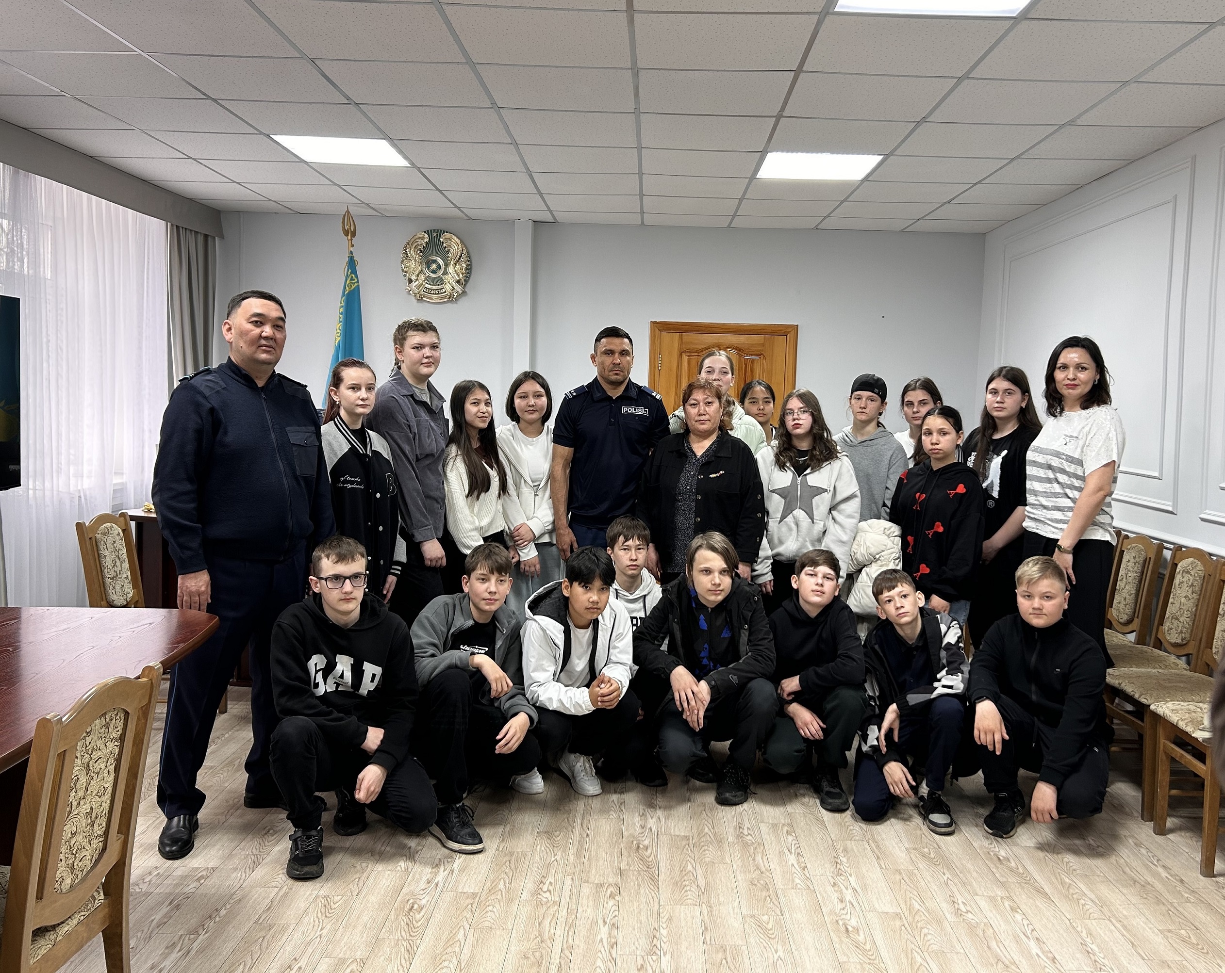 Ақсу қаласының полиция бөліміне экскурсия